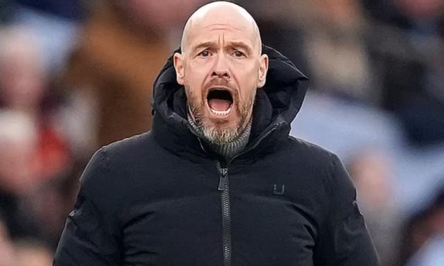 开云体育app-3个左后卫变成0个，滕哈赫对医疗组非常生气