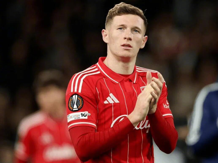 kaiyun·(中国)官方网站-曼联今夏中场引援名单曝光，安德森居首拜仁竞逐|埃利奥特-安德森|每日邮报|锋线|英格兰|转会_新浪体育_新浪新闻